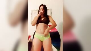 video-1534848952